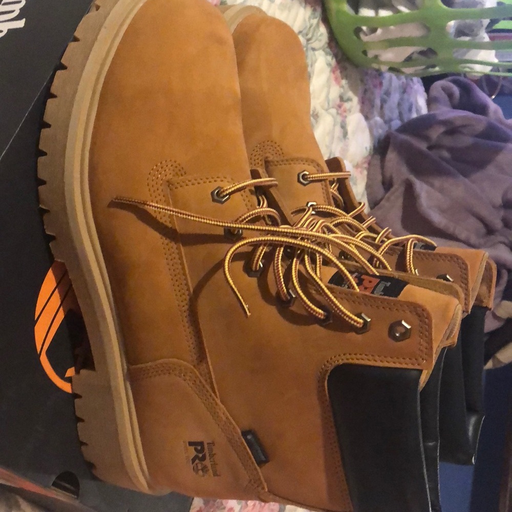 Men’s steel toe timberlands boots